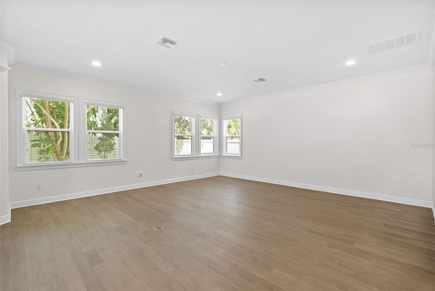Spacious, unfurnished interior of a new home in , Tampa (Image 31). Spacious, unfurnished interior of a new home in , Tampa (Image 31).