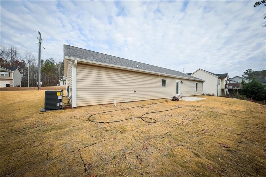 Exterior details and patio area of a home in , Rockmart (Image 4).