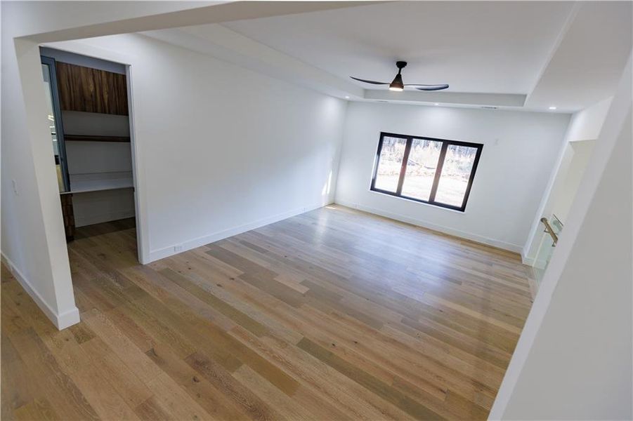 Spacious, unfurnished interior of a new home in , Suwanee (Image 24).