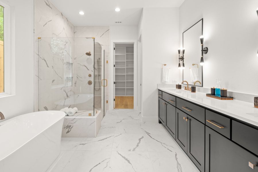 Furnished interior view inside a new home in , Dallas (Image 6). Furnished interior view inside a new home in , Dallas (Image 6).