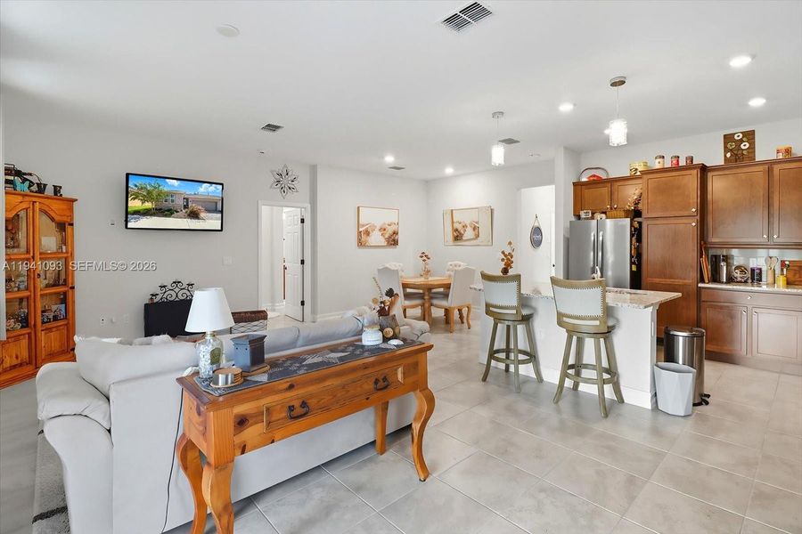 Furnished interior view inside a new home in , Ocala (Image 6).
