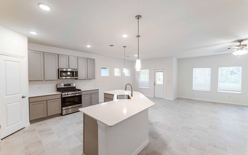 Furnished interior view inside a new home in Cielo, Cut and Shoot (Image 9). Furnished interior view inside a new home in Cielo, Cut and Shoot (Image 9).