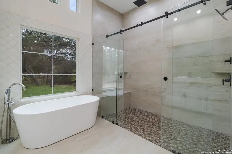 Furnished interior view inside a new home in , Bulverde (Image 5). Furnished interior view inside a new home in , Bulverde (Image 5).