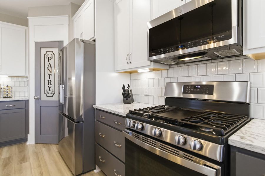 Furnished interior view inside a new home in Cresswind Charleston, Summerville (Image 36).