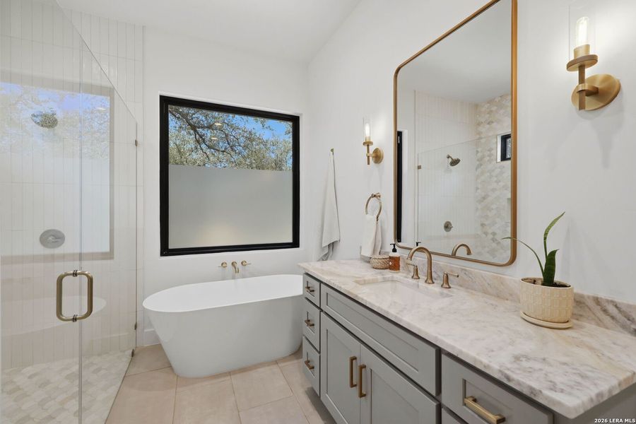 Furnished interior view inside a new home in , Canyon Lake (Image 16).