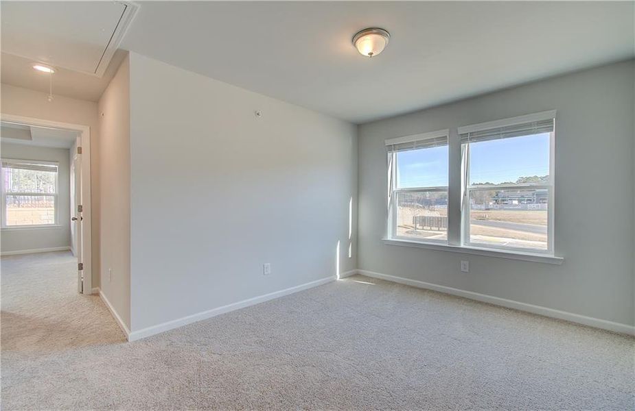 Spacious, unfurnished interior of a new home in Auburn Ridge, Riverdale (Image 12).