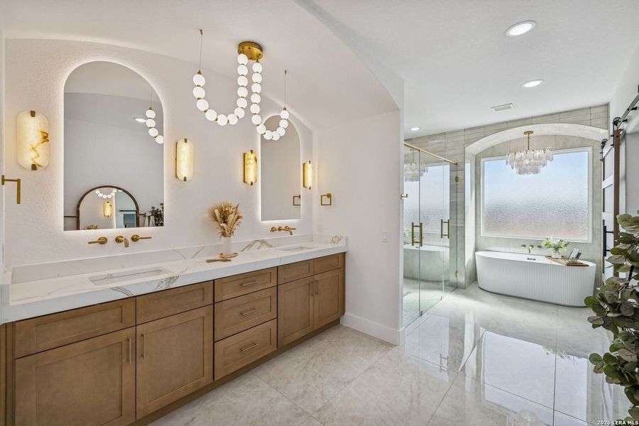 Furnished interior view inside a new home in , Floresville (Image 7).