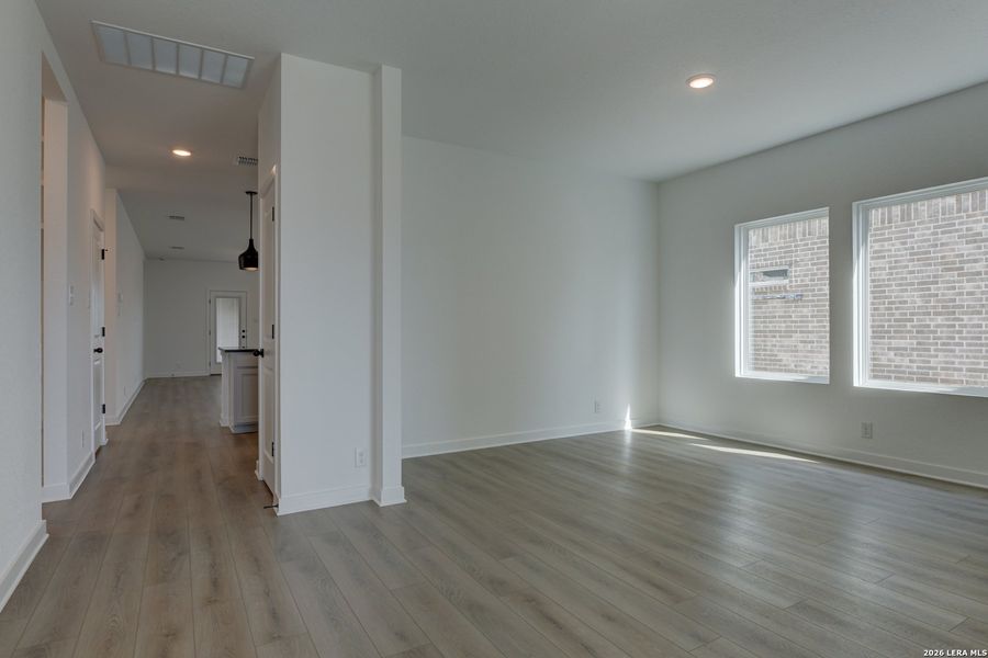 Spacious, unfurnished interior of a new home in Cordova Trails, Seguin (Image 22). Spacious, unfurnished interior of a new home in Cordova Trails, Seguin (Image 22).