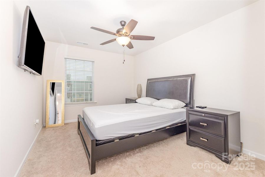 Furnished interior view inside a new home in Fergus Crossing, York (Image 32). Furnished interior view inside a new home in Fergus Crossing, York (Image 32).