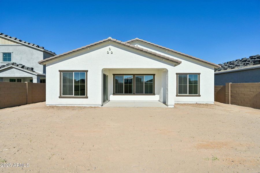 41-web-or-mls-E Saddle Way-S0902-041