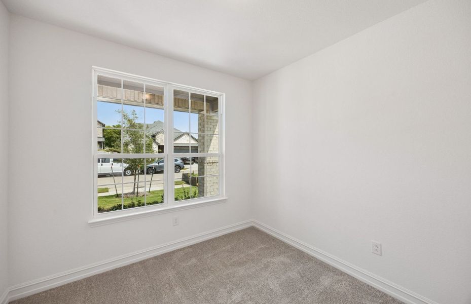 Spacious, unfurnished interior of a new home in Wilson Creek Meadows, Celina (Image 27).