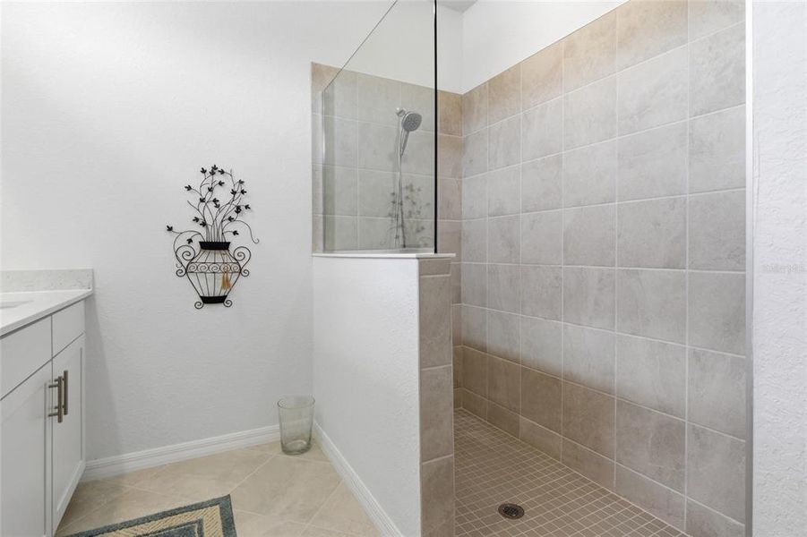 Image 33 of a home in . Image 33 of a home in .