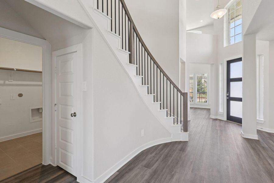 Photo is not of the actual home but is an inspirational photo of builder’s model home and may depict options, furnishings, and/or decorator features that are not included. Photo is not of the actual home but is an inspirational photo of builder’s model home and may depict options, furnishings, and/or decorator features that are not included.