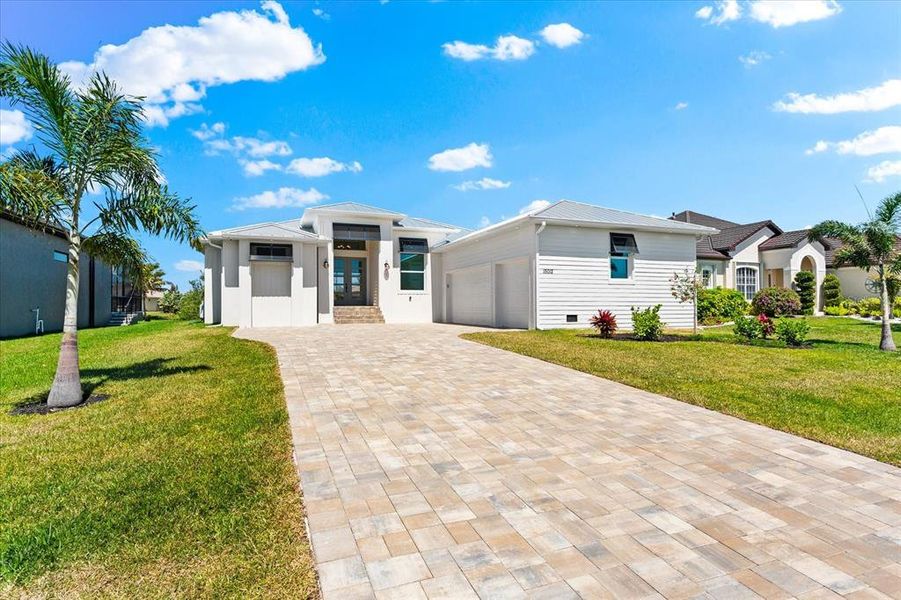 Image 83 of a home in .