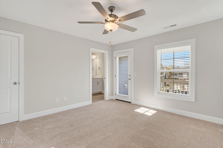 Ral_Forestville_Lot20 (40)