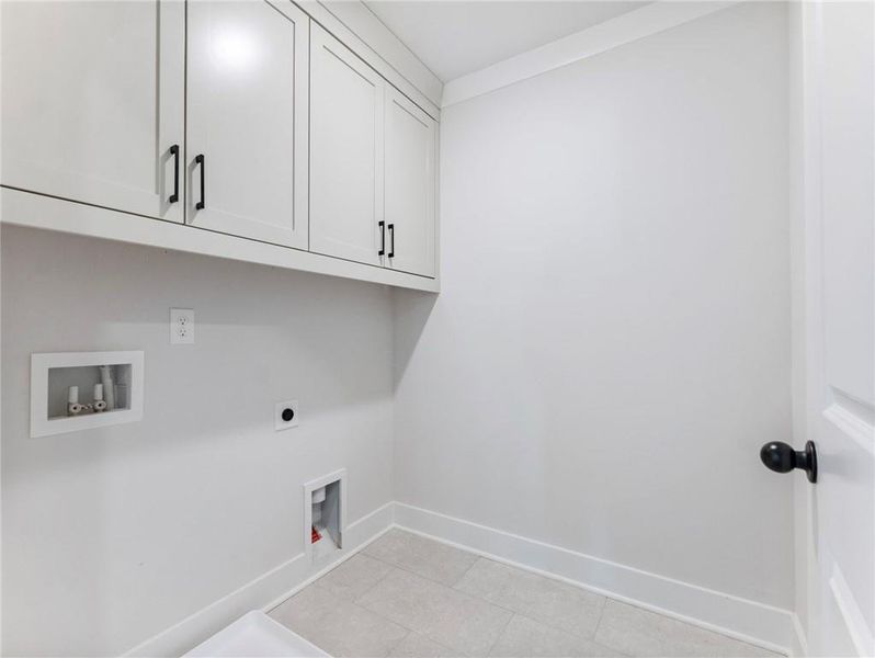 Spacious, unfurnished interior of a new home in , Buford (Image 25).