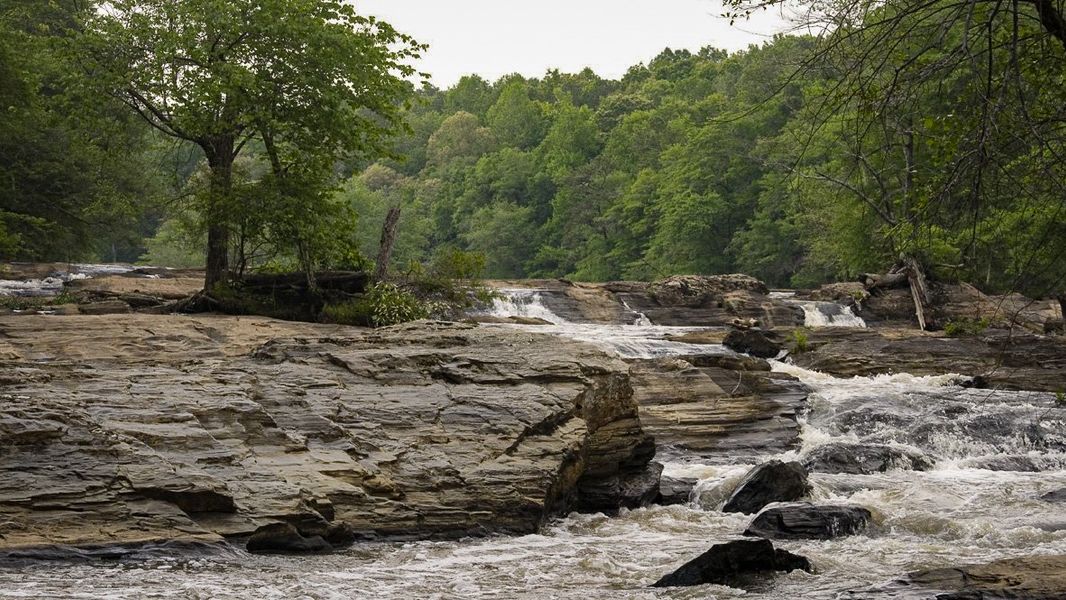Natural landscape and outdoor views near Mableton Station in Mableton (Image 27).