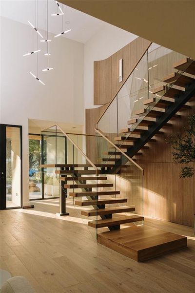 Spacious, unfurnished interior of a new home in , Dallas (Image 24).