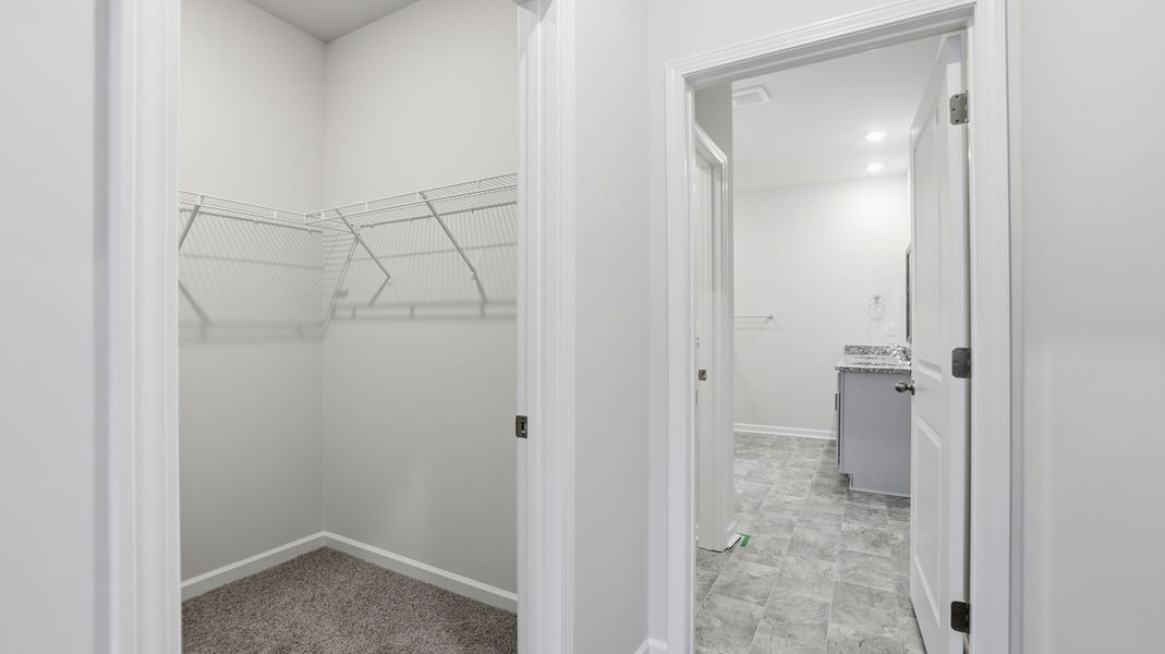 Spacious, unfurnished interior of a new home in Waverly Station, Greenwood (Image 28).