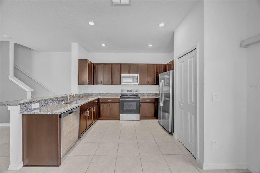 Furnished interior view inside a new home in Townes at Southshore Pointe, Ruskin (Image 19).