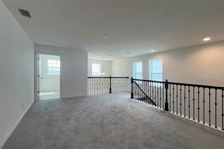Spacious, unfurnished interior of a new home in Trinity Lakes, Groveland (Image 9). Spacious, unfurnished interior of a new home in Trinity Lakes, Groveland (Image 9).