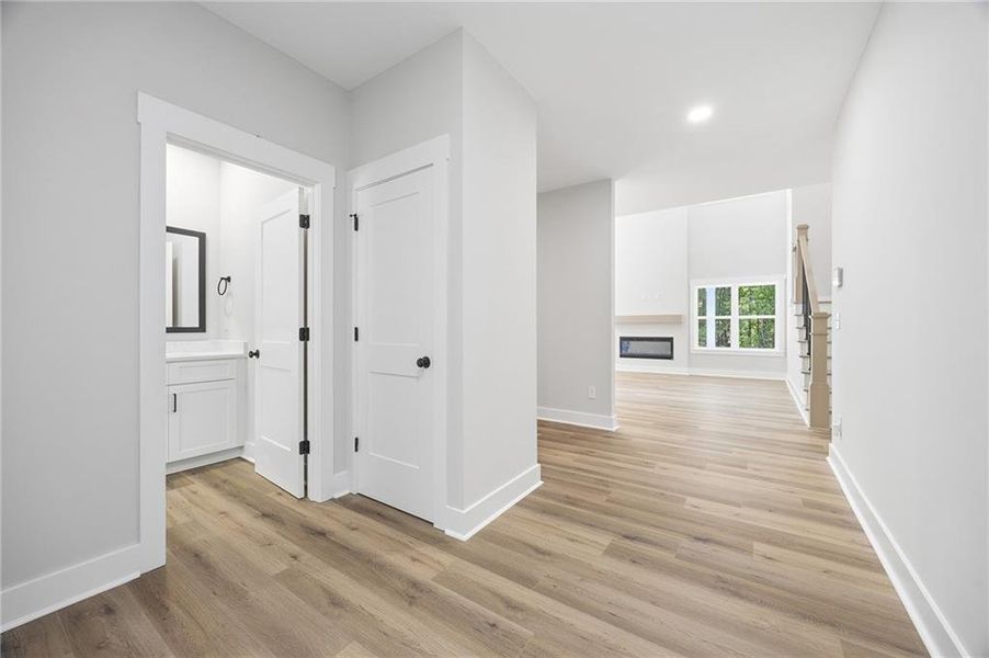 Spacious, unfurnished interior of a new home in , Jackson (Image 16).