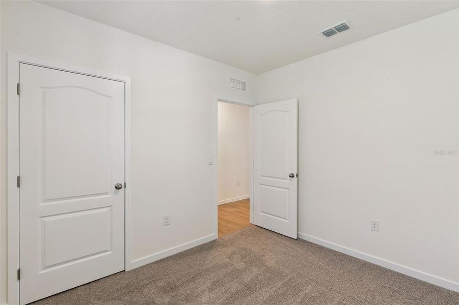 Spacious, unfurnished interior of a new home in , Port Orange (Image 25).