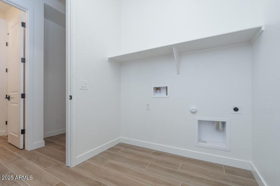 Tri Pointe Waterston Central 272 - Laund Tri Pointe Waterston Central 272 - Laund