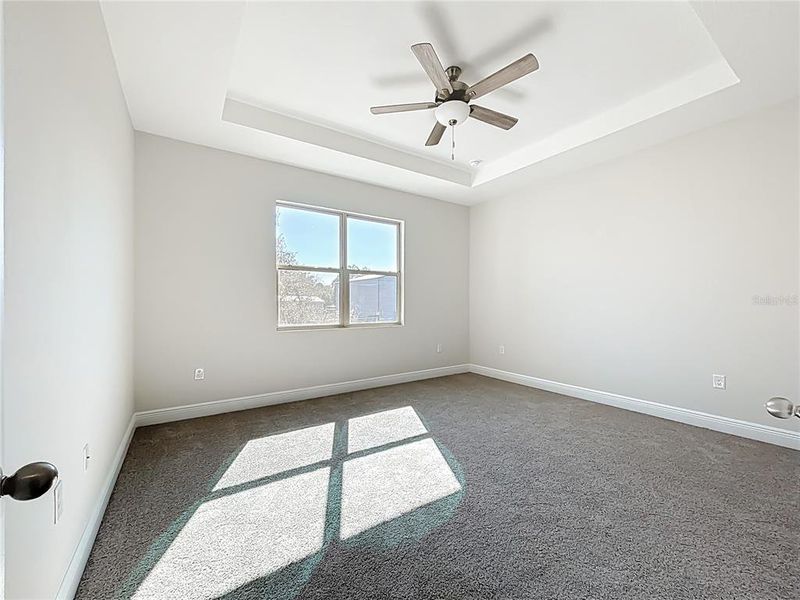 Spacious, unfurnished interior of a new home in , North Port (Image 19).