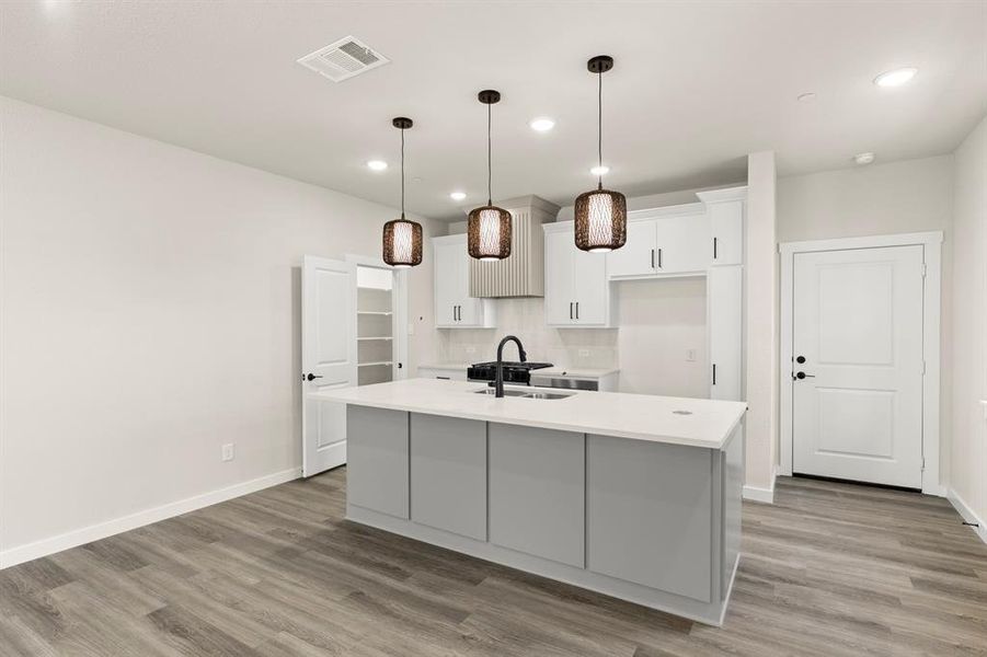 05. 711 Prosper - Kitchen (2) 05. 711 Prosper - Kitchen (2)