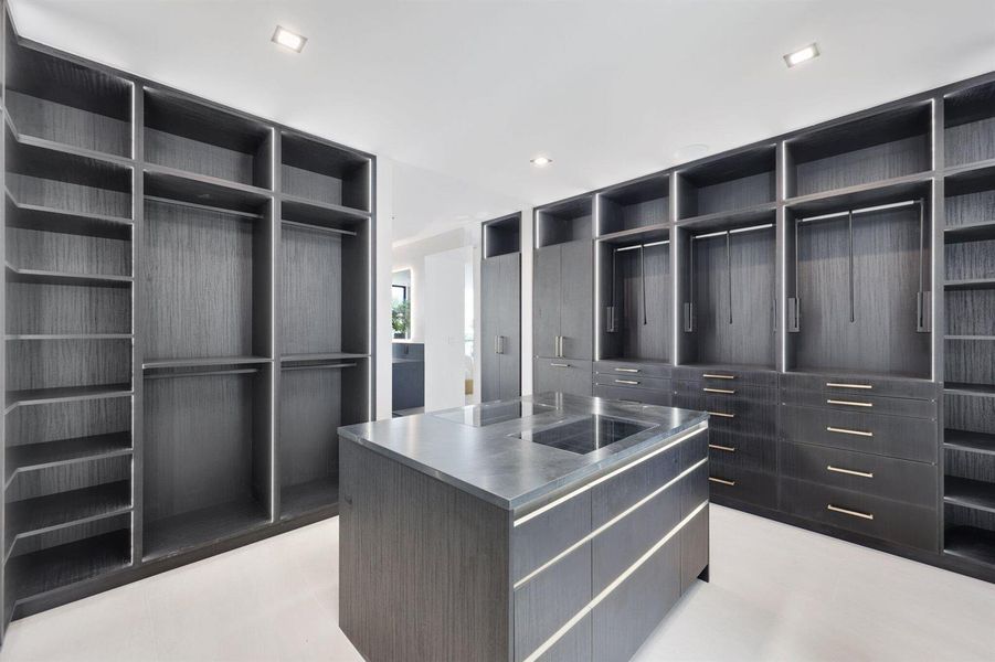 2825 Northeast 27th St - 91.jpg-SMALL