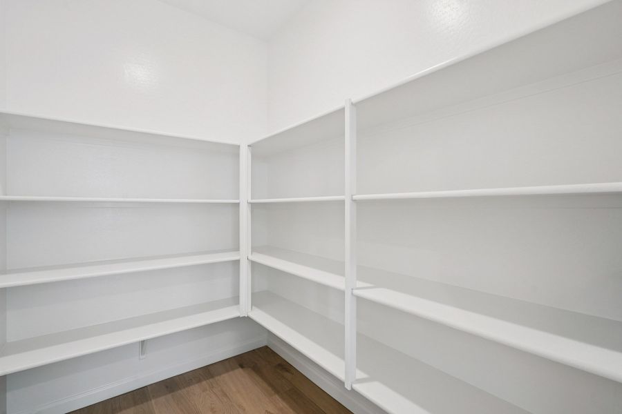Walk in pantry