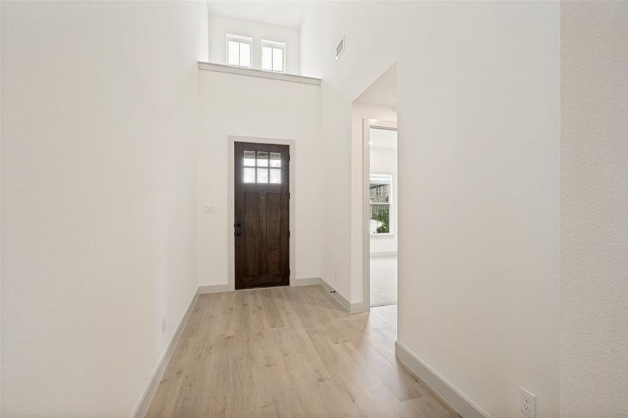 Spacious, unfurnished interior of a new home in , McKinney (Image 24).