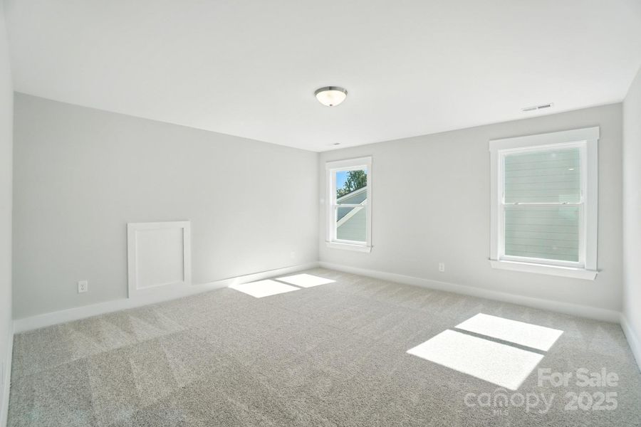 Spacious, unfurnished interior of a new home in Heritage - 55+ Community, Indian Trail (Image 21). Spacious, unfurnished interior of a new home in Heritage - 55+ Community, Indian Trail (Image 21).