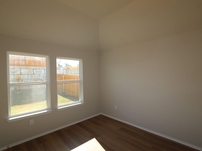 Spacious, unfurnished interior of a new home in Cascades at Onion Creek, Austin (Image 12).