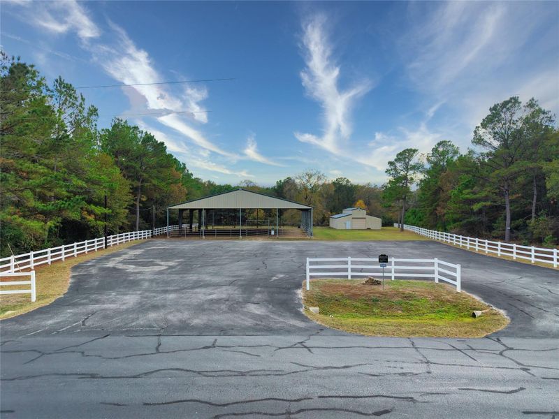 Community Equestrian Community Equestrian