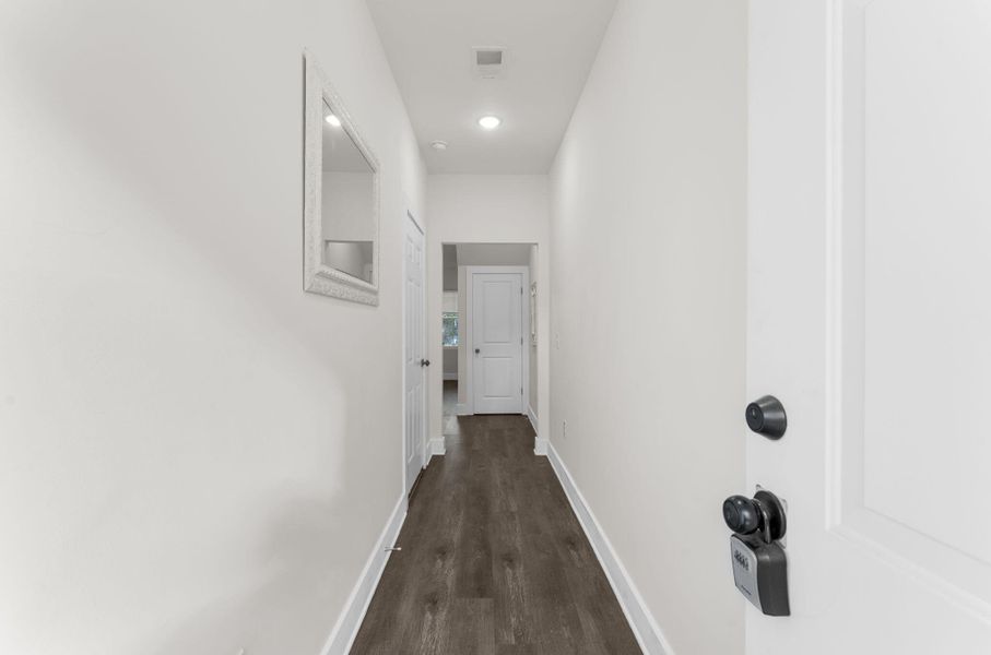 Spacious, unfurnished interior of a new home in , Hanahan (Image 24).