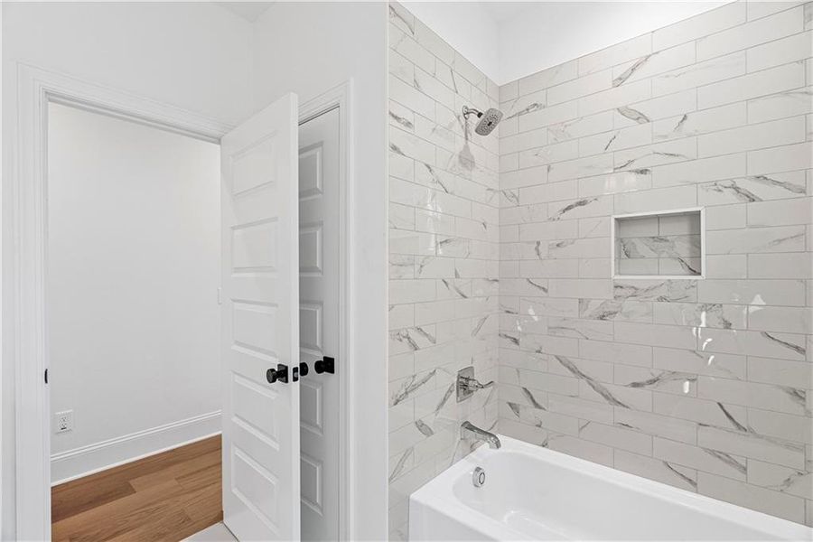 Furnished interior view inside a new home in , Calhoun (Image 18).