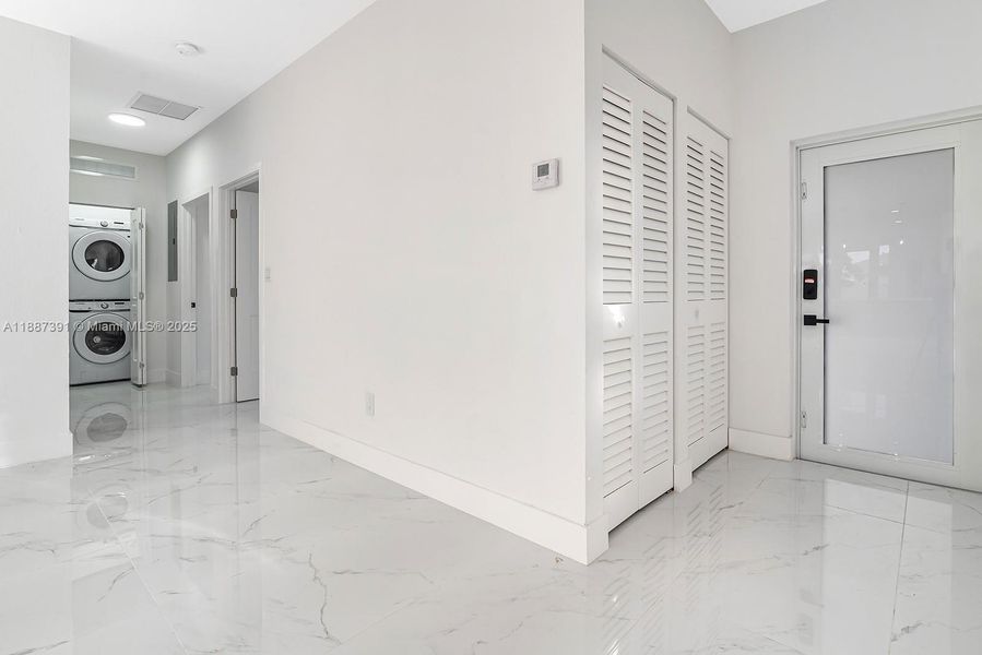 Spacious, unfurnished interior of a new home in , Dania Beach (Image 28). Spacious, unfurnished interior of a new home in , Dania Beach (Image 28).