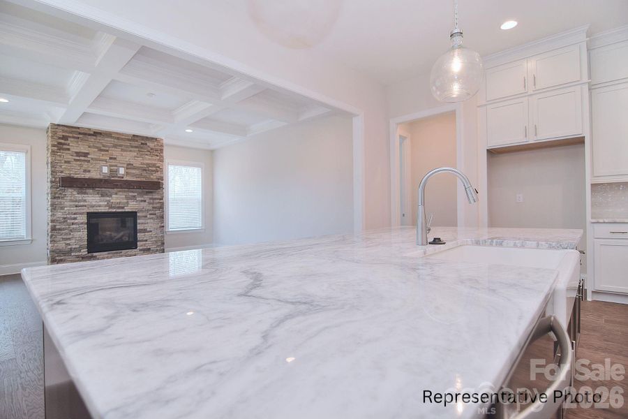 Spacious, unfurnished interior of a new home in Edmunds Farm, Clover (Image 21).