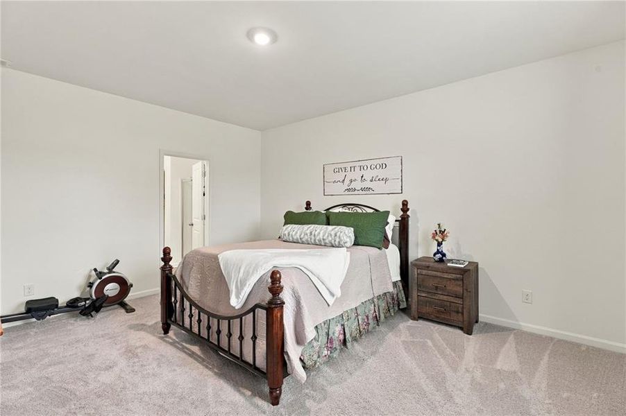 Furnished interior view inside a new home in Heritage Point, Hampton (Image 30).