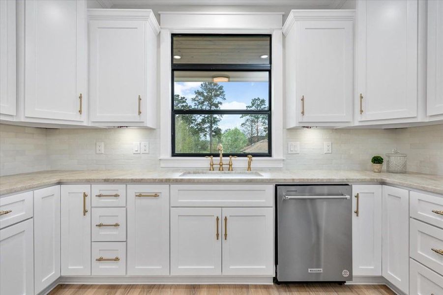 Furnished interior view inside a new home in , Lufkin (Image 15). Furnished interior view inside a new home in , Lufkin (Image 15).