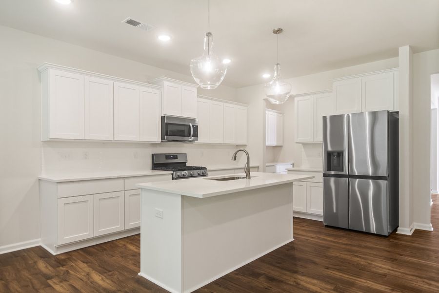 Furnished interior view inside a new home in Heritage Bay, Sumter (Image 5). Furnished interior view inside a new home in Heritage Bay, Sumter (Image 5).
