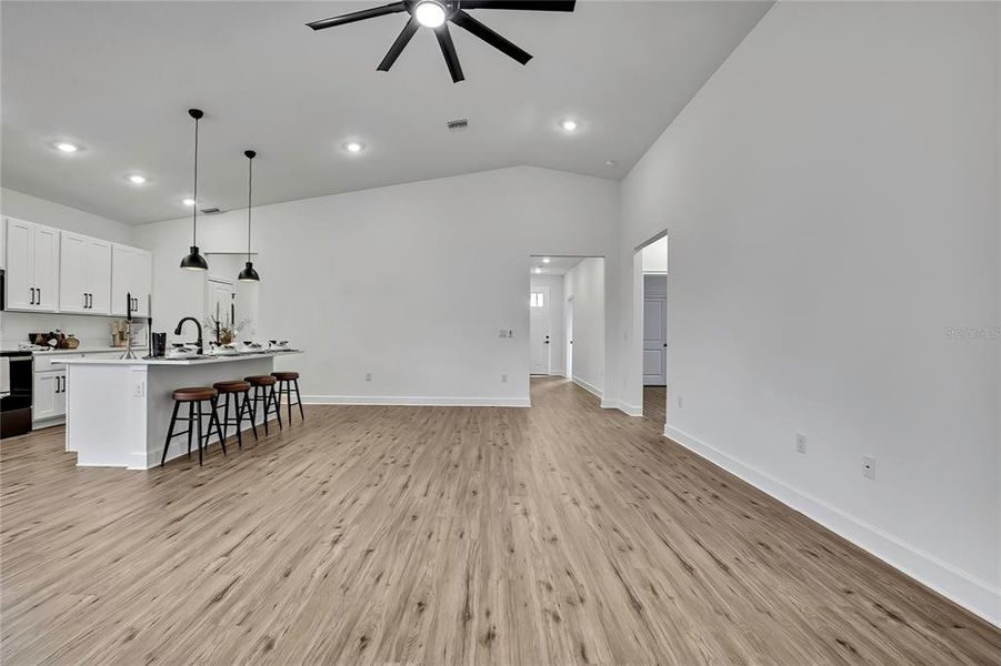 Spacious, unfurnished interior of a new home in , Weeki Wachee (Image 26). Spacious, unfurnished interior of a new home in , Weeki Wachee (Image 26).