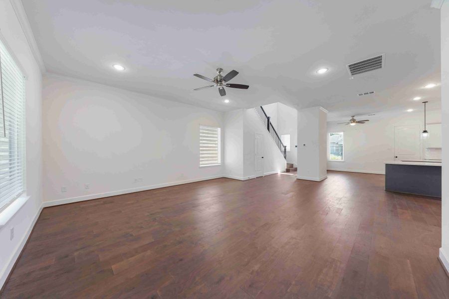 Representative unfurnished interior of a home built from the Warwick by Sandcastle Homes in Sunset Heights, Houston (Image 22). Representative unfurnished interior of a home built from the Warwick by Sandcastle Homes in Sunset Heights, Houston (Image 22).