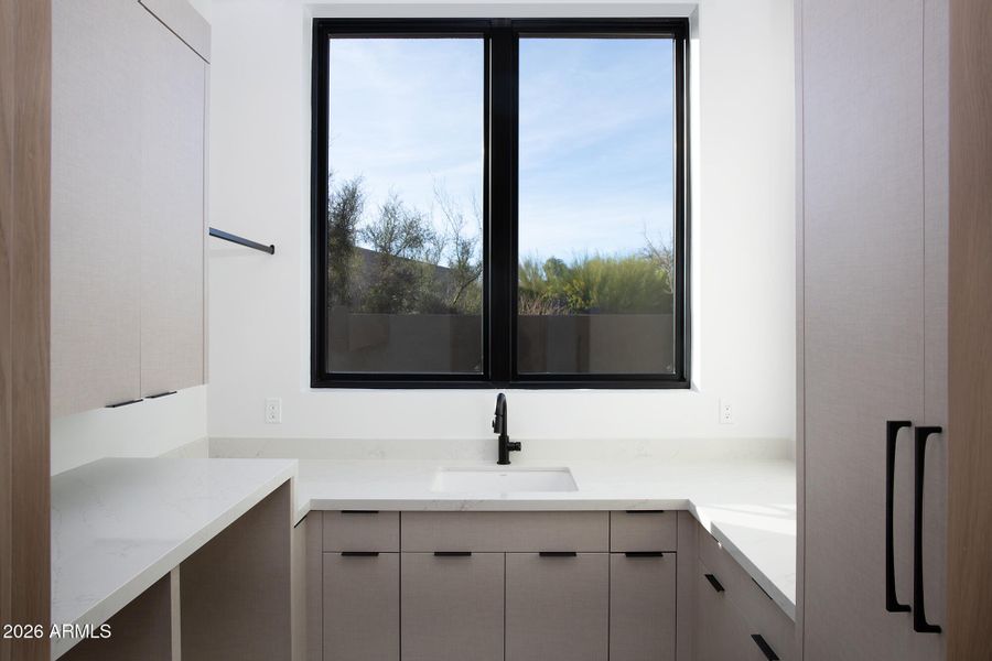 26-010(DOM)11 26-010(DOM)11