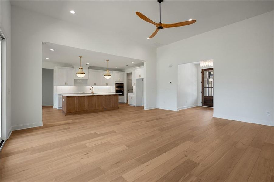Spacious, unfurnished interior of a new home in , Calhoun (Image 23).
