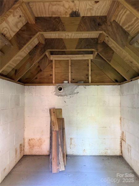 Spacious, unfurnished interior of a new home in , Moravian Falls (Image 15).