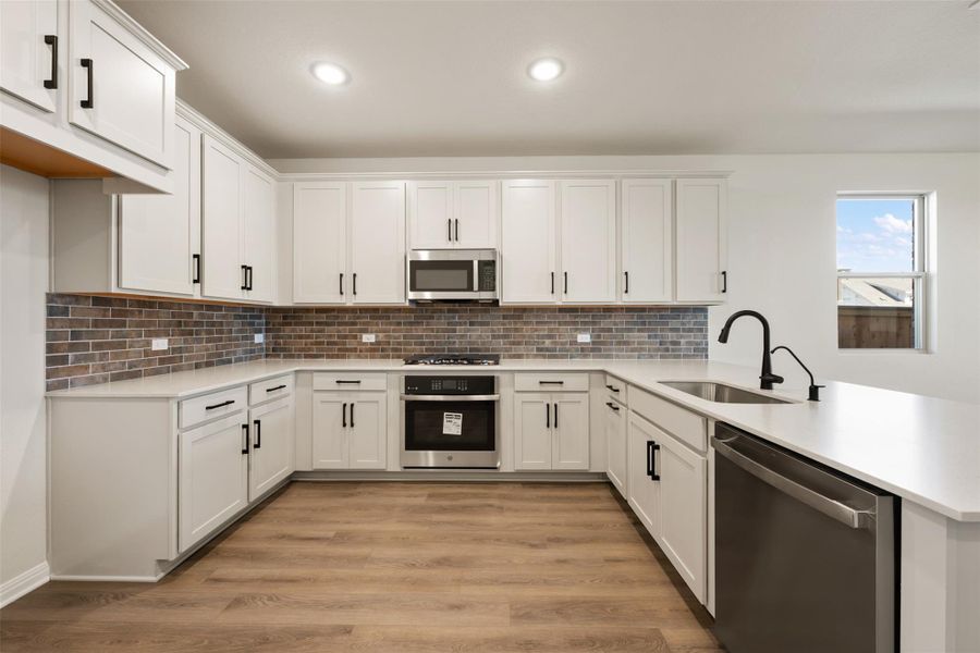 Furnished interior view inside a new home in Patterson Ranch, Georgetown (Image 9).