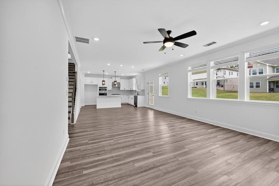 Spacious, unfurnished interior of a new home in Auburn Glen, Dacula (Image 15). Spacious, unfurnished interior of a new home in Auburn Glen, Dacula (Image 15).